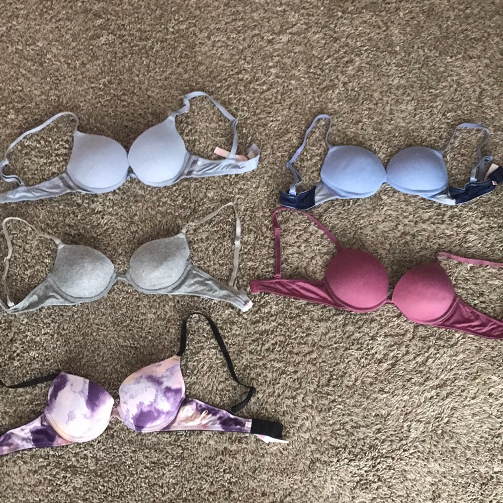 VICTORIAS SECRET PINK BRAS SIZE 32A